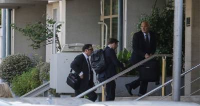 &laquo;&Alpha;&upsilon;&tau;&omicron;&psi;ί&alpha;&raquo; &sigma;&tau;&eta;&nu; &Alpha;&theta;ή&nu;&alpha; &gamma;&iota;&alpha; έ&sigma;&omicron;&delta;&alpha;, &delta;&alpha;&pi;ά&nu;&epsilon;&sigmaf; &kappa;&alpha;&iota; &pi;&lambda;&epsilon;&omicron;&nu;ά&sigma;&mu;&alpha;&tau;&alpha; &epsilon;&tau;&omicron;&iota;&mu;ά&zeta;&omicron;&upsilon;&nu; &omicron;&iota; &delta;&alpha;&nu;&epsilon;&iota;&sigma;&tau;έ&sigmaf;