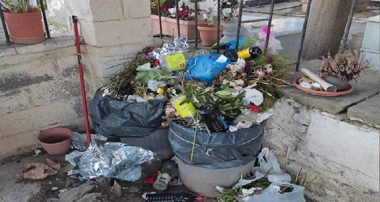 Αδαμαντία Παπούλκα προς Δήμαρχο Λήμνου: &quot; Πράξτε τα δέοντα για την ευταξία και την καθαριότητα των νεκροταφείων της Μύρινας&quot;