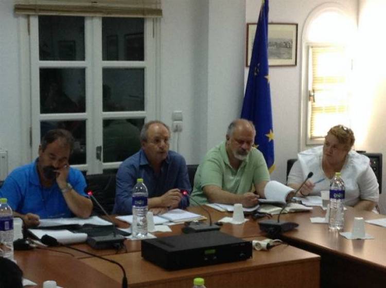 &Chi;&alpha;&tau;&zeta;&eta;&delta;&iota;&alpha;&mu;&alpha;&nu;&tau;ή&sigmaf;: &laquo;&Delta;&epsilon;&nu; &theta;&alpha; &lambda;&epsilon;&iota;&tau;&omicron;&upsilon;&rho;&gamma;ή&sigma;&omega; &delta;&epsilon;&sigma;&mu;&epsilon;&upsilon;&tau;&iota;&kappa;ά &gamma;&iota;&alpha; &tau;&eta; &nu;έ&alpha; &Delta;&eta;&mu;&omicron;&tau;&iota;&kappa;ή &Alpha;&rho;&chi;ή&raquo; (mp3)