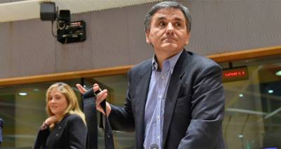 &laquo;Έ&delta;&omega;&sigma;&alpha;&nu;&raquo; &alpha;&phi;&omicron;&rho;&omicron;&lambda;ό&gamma;&eta;&tau;&omicron;, &sigma;&upsilon;&nu;&tau;ά&xi;&epsilon;&iota;&sigmaf;, &Delta;&Epsilon;&Eta; &kappa;&alpha;&iota; ί&sigma;&omega;&sigmaf; &laquo;&pi;ά&rho;&omicron;&upsilon;&nu;&raquo; &epsilon;&rho;&gamma;&alpha;&sigma;&iota;&alpha;&kappa;ά