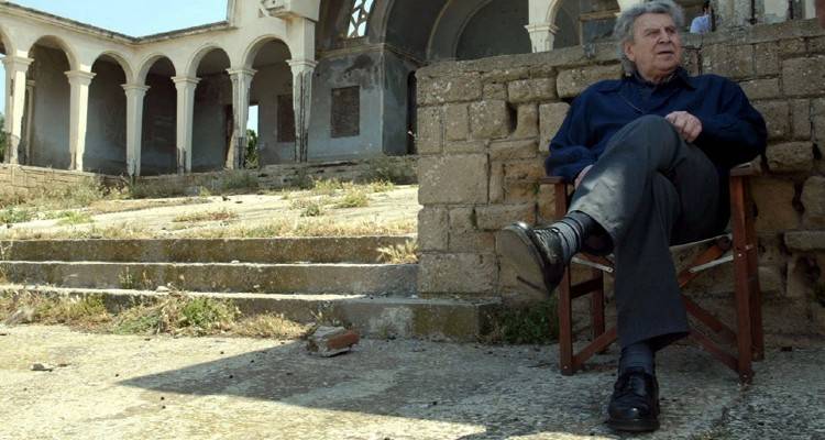 Μίκης Θεοδωράκης: Οι πέντε διαθήκες, το άγνωστο περιεχόμενό τους και το τεστ DNA που ζητά ο Νίκος Κουρής