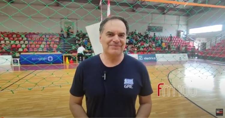 &Omicron; &Omicron;&mu;&omicron;&sigma;&pi;&omicron;&nu;&delta;&iota;&alpha;&kappa;ό&sigmaf;  &Pi;&rho;&omicron;&pi;&omicron;&nu;&eta;&tau;ή&sigmaf; &tau;&eta;&sigmaf; &Epsilon;.&Omicron;.&Pi;&Epsilon; &sigma;&tau;&omicron;&nu; FM100
