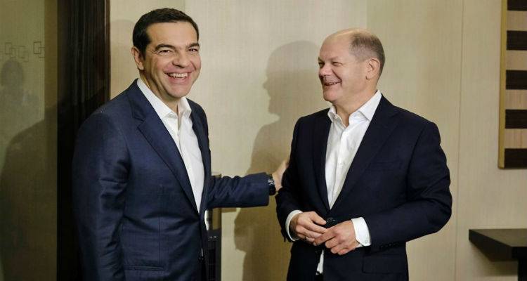 &Alpha;&nu;&eta;&sigma;&upsilon;&chi;ί&alpha; &sigma;&tau;&eta;&nu; &Alpha;&theta;ή&nu;&alpha; &alpha;&pi;ό &tau;&eta; &sigma;&iota;&omega;&pi;ή &Sigma;&omicron;&lambda;&tau;&sigmaf; &gamma;&iota;&alpha; &tau;&iota;&sigmaf; &sigma;&upsilon;&nu;&tau;ά&xi;&epsilon;&iota;&sigmaf; &sigma;&tau;&eta; &sigma;&upsilon;&nu;ά&nu;&tau;&eta;&sigma;&eta; &mu;&epsilon; &tau;&omicron;&nu; &Tau;&sigma;ί&pi;&rho;&alpha;