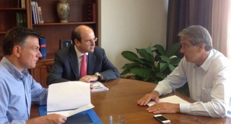 Tα μεγάλα έργα στην «ατζέντα» της συνάντησης βουλευτών του ΠΑ.ΣΟ.Κ με τον Υπουργό Ανταγωνιστικότητας