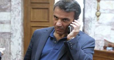 &Lambda;&alpha;&pi;&alpha;&beta;ί&tau;&sigma;&alpha;&sigmaf;: &Tau;&alpha; &chi;&rho;έ&eta; &tau;&omega;&nu; &pi;&omicron;&lambda;&iota;&tau;ώ&nu; &delta;&epsilon;&nu; &delta;&iota;&alpha;&gamma;&rho;ά&phi;&omicron;&nu;&tau;&alpha;&iota; &sigma;&tau;&eta; &chi;&rho;&epsilon;&omicron;&kappa;&omicron;&pi;ί&alpha;