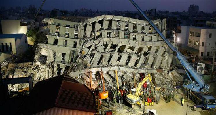 &Zeta;&omega;&nu;&tau;&alpha;&nu;&omicron;ί &sigma;&tau;&alpha; &sigma;&upsilon;&nu;&tau;&rho;ί&mu;&mu;&iota;&alpha;... 48 ώ&rho;&epsilon;&sigmaf; &mu;&epsilon;&tau;ά &tau;&omicron;&nu; &sigma;&epsilon;&iota;&sigma;&mu;ό
