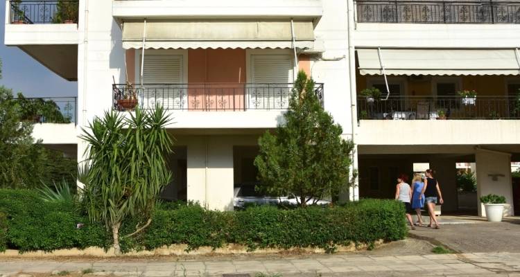 Μπλόκο από το ΣτΕ στην τακτοποίηση αυθαιρέτων σε κοινόχρηστους χώρους πολυκατοικιών χωρίς κανονισμό - Τι αλλάζει με τις πιλοτές