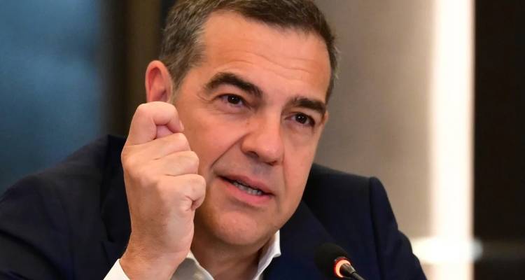 &Tau;&sigma;ί&pi;&rho;&alpha;&sigmaf; &kappa;&alpha;&tau;ά &Tau;&rho;&alpha;&mu;&pi; &kappa;&alpha;&iota; MAGA: &laquo;&Lambda;&epsilon;&upsilon;&kappa;ή &epsilon;&pi;&iota;&tau;&alpha;&gamma;ή&raquo; &alpha;&pi;ό &tau;&omicron;&nu; &Mu;&eta;&tau;&sigma;&omicron;&tau;ά&kappa;&eta; &sigma;&tau;&iota;&sigmaf; &Eta;&Pi;&Alpha; -&Tau;&iota; &epsilon;ί&pi;&epsilon; &gamma;&iota;&alpha; &tau;&iota;&sigmaf; &alpha;&mu;&epsilon;&rho;&iota;&kappa;&alpha;&nu;&iota;&kappa;έ&sigmaf; &beta;ά&sigma;&epsilon;&iota;&sigmaf;