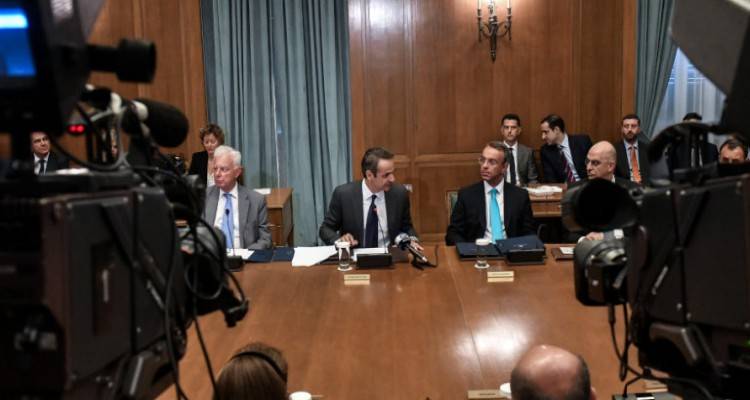 Αξιολόγηση: Όλοι οι υπουργοί από κόσκινο | Μετά το Πάσχα ο ανασχηματισμός