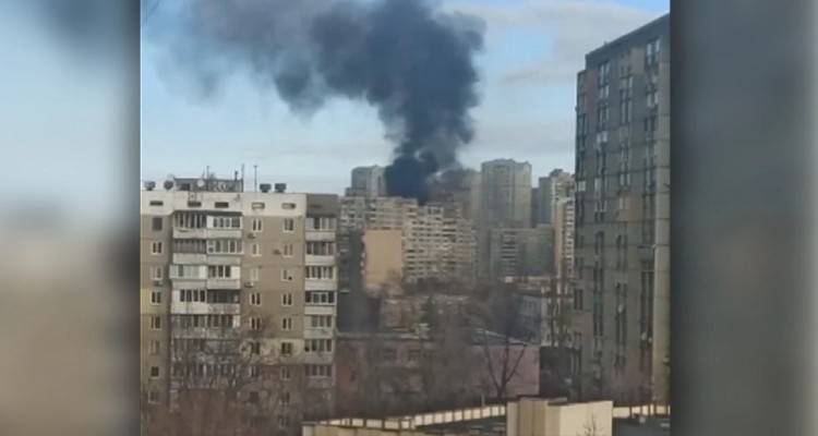 &Epsilon;&iota;&sigma;&beta;&omicron;&lambda;ή &sigma;&tau;&eta; &Omicron;&upsilon;&kappa;&rho;&alpha;&nu;ί&alpha;: &Sigma;&epsilon; &kappa;&lambda;&omicron;&iota;ό &tau;&omicron; &Kappa;ί&epsilon;&beta;&omicron; - &Chi;&tau;ύ&pi;&eta;&sigma;&alpha;&nu; &xi;&alpha;&nu;ά &pi;&omicron;&lambda;&upsilon;&kappa;&alpha;&tau;&omicron;&iota;&kappa;ί&alpha; &sigma;&epsilon; &pi;&rho;&omicron;ά&sigma;&tau;&iota;&omicron;
