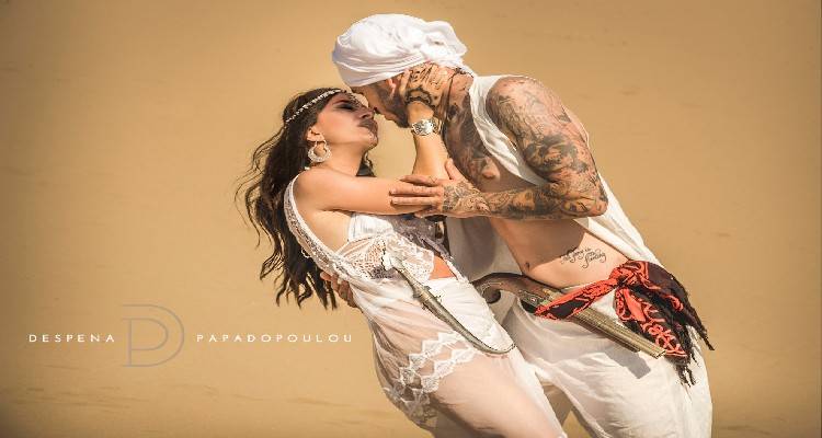 &Lambda;ή&mu;&nu;&omicron;&sigmaf;: "Desert Roses" &omicron;&nu;ό&mu;&alpha;&sigma;&epsilon; &tau;&omicron; concept &eta; &phi;&omega;&tau;&omicron;&gamma;&rho;ά&phi;&omicron;&sigmaf; | &Delta;&epsilon;ί&tau;&epsilon; &phi;&omega;&tau;&omicron;&gamma;&rho;&alpha;&phi;ί&epsilon;&sigmaf;