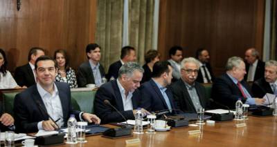 &Tau;&omicron; &nu;&omicron;&mu;&omicron;&theta;&epsilon;&tau;&iota;&kappa;ό έ&rho;&gamma;&omicron; &tau;&eta;&sigmaf; &kappa;&upsilon;&beta;έ&rho;&nu;&eta;&sigma;&eta;&sigmaf; &sigma;&tau;&omicron; &upsilon;&pi;&omicron;&upsilon;&rho;&gamma;&iota;&kappa;ό &sigma;&upsilon;&mu;&beta;&omicron;ύ&lambda;&iota;&omicron; | &Alpha;&nu;&alpha;&lambda;&upsilon;&tau;&iota;&kappa;ά &omicron;&iota; &pi;&rho;&omega;&tau;&omicron;&beta;&omicron;&upsilon;&lambda;ί&epsilon;&sigmaf;