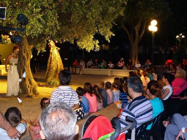 &laquo;&Eta; &Pi;&alpha;&rho;ά&xi;&epsilon;&nu;&eta; &alpha;&gamma;ά&pi;&eta; &tau;&omicron;&upsilon; &Alpha;&lambda;ό&gamma;&omicron;&upsilon; &kappa;&alpha;&iota; &tau;&eta;&sigmaf; &Lambda;&epsilon;ύ&kappa;&alpha;&sigmaf;&raquo; &tau;&omicron;&upsilon; &Chi;&rho;ή&sigma;&tau;&omicron;&upsilon; &Mu;&pi;&omicron;&upsilon;&lambda;ώ&tau;&eta; &chi;ά&rho;&iota;&sigma;&epsilon; &epsilon;&nu;&alpha; &mu;&alpha;&gamma;&iota;&kappa;ό &beta;&rho;ά&delta;&upsilon; &sigma;&epsilon; &mu;&iota;&kappa;&rho;&omicron;ύ&sigmaf; &kappa;&alpha;&iota; &mu;&epsilon;&gamma;ά&lambda;&omicron;&upsilon;&sigmaf;