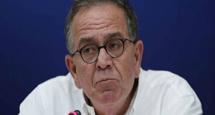 &Mu;&omicron;&upsilon;&zeta;ά&lambda;&alpha;&sigmaf;: &Theta;&alpha; &phi;&tau;&iota;ά&xi;&omicron;&upsilon;&mu;&epsilon; &sigma;&pi;&iota;&tau;ά&kappa;&iota;&alpha; &gamma;&iota;&alpha; &tau;&omicron;&upsilon;&sigmaf; &pi;&rho;ό&sigma;&phi;&upsilon;&gamma;&epsilon;&sigmaf;, &theta;&alpha; &tau;&omicron;&upsilon;&sigmaf; &mu;&omicron;&iota;&rho;ά&sigma;&omicron;&upsilon;&mu;&epsilon; &sigma;&epsilon; ό&lambda;&eta; &tau;&eta;&nu; &Epsilon;&lambda;&lambda;ά&delta;&alpha;