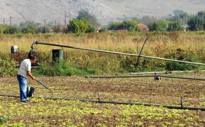 &Tau;έ&lambda;&omicron;&sigmaf; &sigma;&tau;&eta;&nu; &kappa;&alpha;&tau;&alpha;&pi;ά&tau;&eta;&sigma;&eta; &delta;&eta;&mu;&omicron;&sigma;ί&omega;&nu; &epsilon;&kappa;&tau;ά&sigma;&epsilon;&omega;&nu; &mu;&epsilon; &tau;&omicron; &laquo;&kappa;ό&lambda;&pi;&omicron;&raquo; &tau;&eta;&sigmaf; &kappa;&alpha;&lambda;&lambda;&iota;έ&rho;&gamma;&epsilon;&iota;&alpha;&sigmaf;