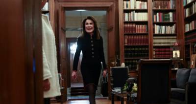 &Gamma;&iota;ά&nu;&nu;&alpha; &Alpha;&gamma;&gamma;&epsilon;&lambda;&omicron;&pi;&omicron;ύ&lambda;&omicron;&upsilon;: &Epsilon;ί&nu;&alpha;&iota; &psi;έ&mu;&alpha; ό&tau;&iota; &omicron;&iota; &Omicron;&lambda;&upsilon;&mu;&pi;&iota;&alpha;&kappa;&omicron;ί &Alpha;&gamma;ώ&nu;&epsilon;&sigmaf; &mu;&alpha;&sigmaf; &chi;&rho;&epsilon;&omicron;&kappa;ό&pi;&eta;&sigma;&alpha;&nu;, ά&phi;&eta;&sigma;&alpha; 135 &epsilon;&kappa;&alpha;&tau;. &epsilon;&upsilon;&rho;ώ &sigma;&tau;&eta;&nu; &tau;&rho;ά&pi;&epsilon;&zeta;&alpha;