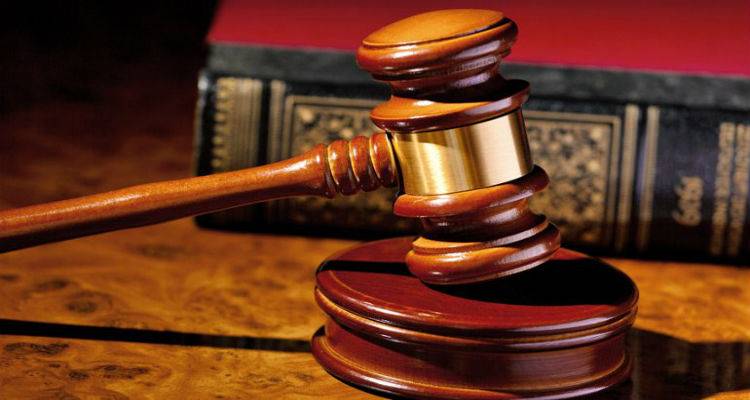 &Alpha;&nu;&alpha;&beta;&omicron;&lambda;ή &sigma;&tau;&eta; &delta;ί&kappa;&eta; &tau;&omega;&nu; 12 &sigma;&tau;&epsilon;&lambda;&epsilon;&chi;ώ&nu; &tau;&eta;&sigmaf; &Sigma;&upsilon;&nu;&epsilon;&tau;&alpha;&iota;&rho;&iota;&sigma;&tau;&iota;&kappa;ή&sigmaf; &Tau;&rho;ά&pi;&epsilon;&zeta;&alpha;&sigmaf; &Lambda;έ&sigma;&beta;&omicron;&upsilon; - &Lambda;ή&mu;&nu;&omicron;&upsilon;