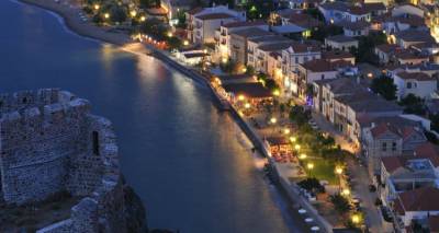 &Phi;&omega;&tau;&omicron;&gamma;&rho;&alpha;&phi;ί&alpha;: &Eta;&rho;&alpha;&kappa;&lambda;ή&sigmaf; &Mu;ή&lambda;&alpha;&sigmaf;