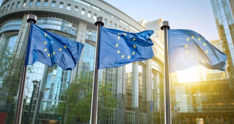 &Epsilon;&Epsilon;: &Iota;&sigma;&tau;&omicron;&rho;&iota;&kappa;ή &sigma;&upsilon;&mu;&phi;&omega;&nu;ί&alpha; &gamma;&iota;&alpha; &Mu;&epsilon;&tau;&alpha;&nu;&alpha;&sigma;&tau;&epsilon;&upsilon;&tau;&iota;&kappa;ό &amp; Ά&sigma;&upsilon;&lambda;&omicron; | &Upsilon;&pi;&omicron;&chi;&rho;&epsilon;&omega;&tau;&iota;&kappa;ά &omicron;&iota; &chi;ώ&rho;&epsilon;&sigmaf; ή &theta;&alpha; &phi;&iota;&lambda;&omicron;&xi;&epsilon;&nu;&omicron;ύ&nu; &pi;&rho;ό&sigma;&phi;&upsilon;&gamma;&epsilon;&sigmaf; ή &theta;&alpha; &delta;ί&nu;&omicron;&upsilon;&nu; &lambda;&epsilon;&phi;&tau;ά