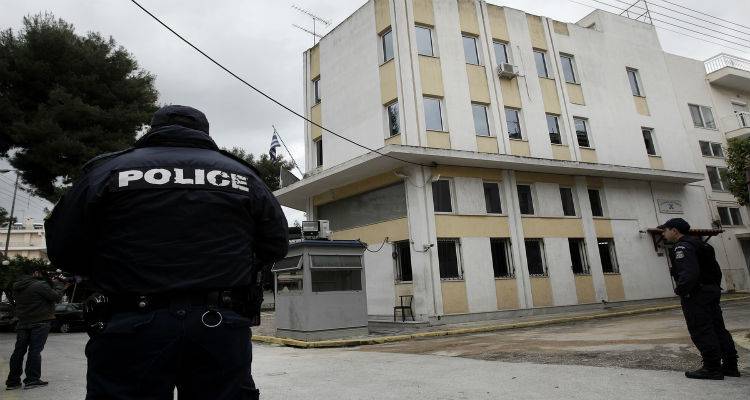 &Sigma;&chi;έ&delta;&iota;&omicron; &alpha;&nu;&alpha;&delta;&iota;ά&rho;&theta;&rho;&omega;&sigma;&eta;&sigmaf; &tau;&eta;&sigmaf; &Epsilon;&Lambda;.&Alpha;&Sigma;. | &Kappa;&lambda;&epsilon;ί&nu;&omicron;&upsilon;&nu; &pi;ά&nu;&omega; &alpha;&pi;ό 50 &alpha;&sigma;&tau;&upsilon;&nu;&omicron;&mu;&iota;&kappa;ά &tau;&mu;ή&mu;&alpha;&tau;&alpha;