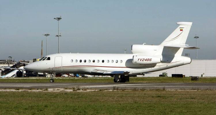 &laquo;&Beta;&lambda;&alpha;&kappa;ώ&delta;&epsilon;&sigmaf;&raquo; ό&tau;&iota; &tau;&omicron; &tau;&zeta;&epsilon;&tau; &alpha;&pi;ό &tau;&eta; &Beta;&epsilon;&nu;&epsilon;&zeta;&omicron;&upsilon;έ&lambda;&alpha; &mu;&epsilon;&tau;έ&phi;&epsilon;&rho;&epsilon; &chi;&rho;&upsilon;&sigma;ό &lambda;έ&epsilon;&iota; &omicron; &pi;&rho;&epsilon;&sigma;&beta;&epsilon;&upsilon;&tau;ή&sigmaf; &tau;&eta;&sigmaf; &chi;ώ&rho;&alpha;&sigmaf; &sigma;&tau;&eta;&nu; &Alpha;&theta;ή&nu;&alpha;