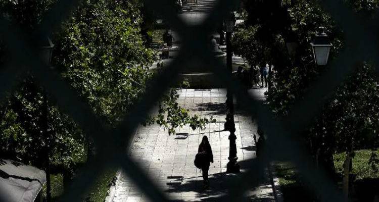 &laquo;&Pi;&alpha;&gamma;ί&delta;&alpha; &phi;&tau;ώ&chi;&epsilon;&iota;&alpha;&sigmaf;&raquo; &eta; &epsilon;&pi;&iota;&delta;&omicron;&mu;&alpha;&tau;&iota;&kappa;ή &pi;&omicron;&lambda;&iota;&tau;&iota;&kappa;ή &tau;&eta;&sigmaf; &kappa;&upsilon;&beta;έ&rho;&nu;&eta;&sigma;&eta;&sigmaf; | &Gamma;ί&nu;&epsilon;&tau;&alpha;&iota; &alpha;&nu;&tau;&iota;&kappa;ί&nu;&eta;&tau;&rho;&omicron; &gamma;&iota;&alpha; &epsilon;&rho;&gamma;&alpha;&sigma;ί&alpha;
