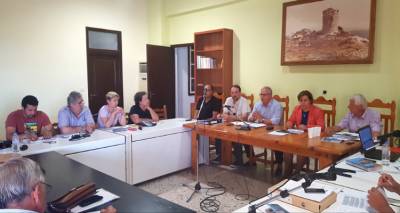 &Sigma;&upsilon;&nu;&epsilon;&delta;&rho;ί&alpha;&sigma;&eta; &gamma;&iota;&alpha; &tau;&iota;&sigmaf; &Omicron;.&Chi;.&Epsilon;. &mu;&iota;&kappa;&rho;ώ&nu; &nu;&eta;&sigma;&iota;ώ&nu; &tau;&eta;&sigmaf; &Pi;&epsilon;&rho;&iota;&phi;έ&rho;&epsilon;&iota;&alpha;&sigmaf; &Beta;&omicron;&rho;&epsilon;ί&omicron;&upsilon; &Alpha;&iota;&gamma;&alpha;ί&omicron;&upsilon;