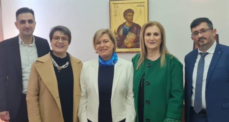 &Sigma;&upsilon;&nu;ά&nu;&tau;&eta;&sigma;&eta; &Alpha;&nu; .&Upsilon;&pi;&omicron;&upsilon;&rho;&gamma;&omicron;ύ &Upsilon;&gamma;&epsilon;ί&alpha;&sigmaf; &mu;&epsilon; &tau;&omicron;&nu; &Iota;. &Sigma;. &Lambda;ή&mu;&nu;&omicron;&upsilon;