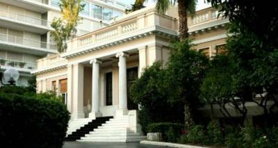 &Epsilon;&pi;&iota;&kappa;ί&nu;&delta;&upsilon;&nu;&alpha; &pi;&alpha;&iota;&chi;&nu;ί&delta;&iota;&alpha; &alpha;&pi;ό &tau;&eta;&nu; Ά&gamma;&kappa;&upsilon;&rho;&alpha;, &epsilon;&nu;ώ &tau;&omicron; &Mu;&alpha;&xi;ί&mu;&omicron;&upsilon; &beta;&lambda;έ&pi;&epsilon;&iota; &alpha;&pi;&omicron;&kappa;&lambda;&iota;&mu;ά&kappa;&omega;&sigma;&eta; &tau;&eta;&sigmaf; &pi;&rho;&omicron;&kappa;&lambda;&eta;&tau;&iota;&kappa;ό&tau;&eta;&tau;&alpha;&sigmaf;!