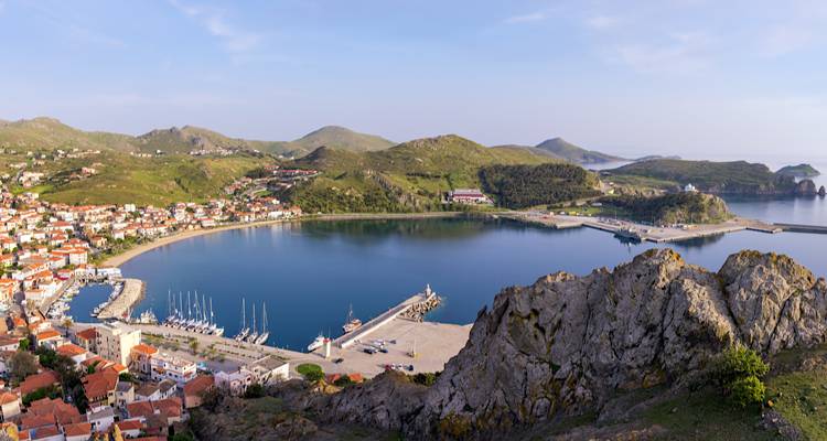 &Sigma;&tau;&eta; &Lambda;ή&mu;&nu;&omicron; 25-28 /6 &tau;&omicron; 1&omicron; &Sigma;&upsilon;&nu;έ&delta;&rho;&iota;&omicron; &gamma;&iota;&alpha; &tau;&eta;&nu; &alpha;&iota;&sigma;&theta;&eta;&tau;&eta;&rho;&iota;&alpha;&kappa;ή &alpha;&nu;ά&lambda;&upsilon;&sigma;&eta; &sigma;&tau;&eta;&nu; &Epsilon;&lambda;&lambda;ά&delta;&alpha; | &Omicron;&iota;&kappa;&omicron;&delta;&epsilon;&sigma;&pi;ό&tau;&eta;&sigmaf; &tau;&omicron; &Pi;&alpha;&nu;&epsilon;&pi;&iota;&sigma;&tau;&eta;&mu;&iota;&alpha;&kappa;ό &Tau;&mu;ή&mu;&alpha; &tau;&eta;&sigmaf; &Lambda;ή&mu;&nu;&omicron;&upsilon;