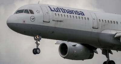 &Tau;&rho;ό&mu;&omicron;&sigmaf; &sigma;&epsilon; &pi;&tau;ή&sigma;&eta; &tau;&eta;&sigmaf; Lufthansa: Έ&nu;&tau;&epsilon;&kappa;&alpha; &tau;&rho;&alpha;&upsilon;&mu;&alpha;&tau;ί&epsilon;&sigmaf; &alpha;&pi;ό &iota;&sigma;&chi;&upsilon;&rho;έ&sigmaf; &alpha;&nu;&alpha;&tau;&alpha;&rho;ά&xi;&epsilon;&iota;&sigmaf;