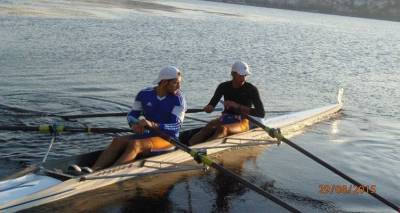 &Mu;&epsilon; &tau;&eta;&nu; &Epsilon;&theta;&nu;&iota;&kappa;ή &Omicron;&mu;ά&delta;&alpha; &omicron; &Nu;&tau;&iota;&nu;&epsilon;&nu;ή&sigmaf; &sigma;&tau;&omicron; &Beta;&alpha;&lambda;&kappa;&alpha;&nu;&iota;&kappa;ό &Pi;&rho;&omega;&tau;ά&theta;&lambda;&eta;&mu;&alpha; &Kappa;&omega;&pi;&eta;&lambda;&alpha;&sigma;ί&alpha;&sigmaf; (photos)