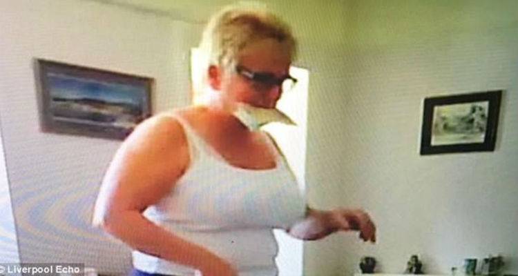 Βίντεο: Κομμώτρια «κούρευε» χρήματα από 93χρονη στο σπίτι της