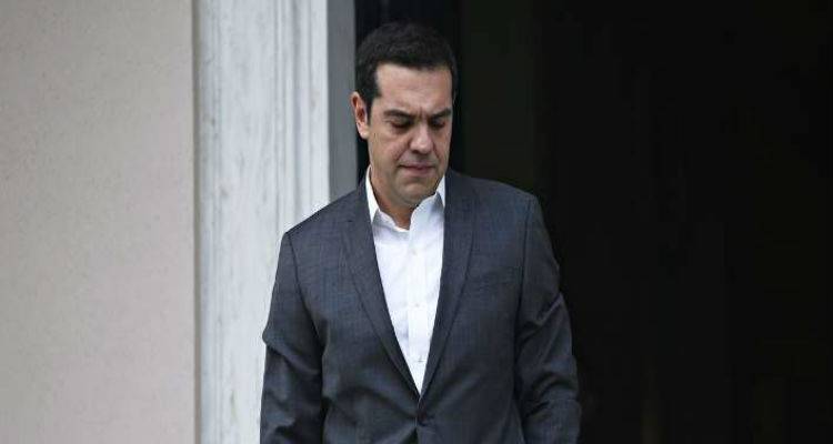 &Tau;&sigma;ί&pi;&rho;&alpha;&sigmaf;-&Tau;&sigma;&alpha;&beta;&omicron;ύ&sigma;&omicron;&upsilon;&gamma;&lambda;&omicron;&upsilon;, &tau;&omicron; &pi;&alpha;&rho;&alpha;&sigma;&kappa;ή&nu;&iota;&omicron; &tau;&eta;&sigmaf; &sigma;&upsilon;&nu;ά&nu;&tau;&eta;&sigma;&eta;&sigmaf; &pi;&omicron;&upsilon; &delta;&epsilon;&nu; έ&gamma;&iota;&nu;&epsilon; | &Tau;&omicron;&nu; έ&sigma;&tau;&epsilon;&iota;&lambda;&epsilon; &sigma;&tau;&omicron;&nu; &Delta;&rho;&alpha;&gamma;&alpha;&sigma;ά&kappa;&eta; &omicron; &pi;&rho;&omega;&theta;&upsilon;&pi;&omicron;&upsilon;&rho;&gamma;ό&sigmaf;