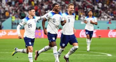 &Mu;&omicron;&upsilon;&nu;&tau;&iota;ά&lambda; 2022 : &Epsilon;&mu;&phi;&alpha;&tau;&iota;&kappa;ή &nu;ί&kappa;&eta; &gamma;&iota;&alpha; &tau;&eta;&nu; &Alpha;&gamma;&gamma;&lambda;ί&alpha; &ndash; &Delta;&epsilon;&nu; έ&chi;&alpha;&sigma;&epsilon; &eta; &Omicron;&upsilon;&alpha;&lambda;ί&alpha;