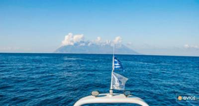 &laquo;&Pi;&epsilon;&rho;&pi;&alpha;&tau;ά&epsilon;&iota;&raquo; &kappa;&iota; έ&rho;&chi;&epsilon;&tau;&alpha;&iota; &tau;&omicron; &Sigma;&alpha;&mu;&omicron;&theta;&rho;ά&kappa;&eta;-&Lambda;ή&mu;&nu;&omicron;&sigmaf;-&Kappa;&alpha;&beta;ά&lambda;&alpha;