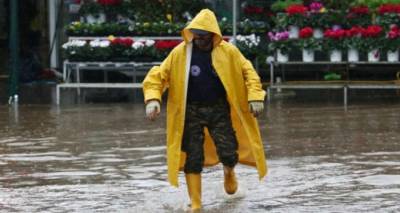 &Sigma;&upsilon;&nu;&epsilon;&chi;ί&zeta;&epsilon;&tau;&alpha;&iota; &eta; &kappa;&alpha;&kappa;&omicron;&kappa;&alpha;&iota;&rho;ί&alpha; &mu;&epsilon; &beta;&rho;&omicron;&chi;έ&sigmaf; &kappa;&alpha;&iota; &kappa;&alpha;&tau;&alpha;&iota;&gamma;ί&delta;&epsilon;&sigmaf; - Έ&rho;&chi;&omicron;&nu;&tau;&alpha;&iota; &beta;&omicron;&rho;&iota;ά&delta;&epsilon;&sigmaf; &kappa;&alpha;&iota; &pi;&tau;ώ&sigma;&eta; &tau;&eta;&sigmaf; &theta;&epsilon;&rho;&mu;&omicron;&kappa;&rho;&alpha;&sigma;ί&alpha;&sigmaf;