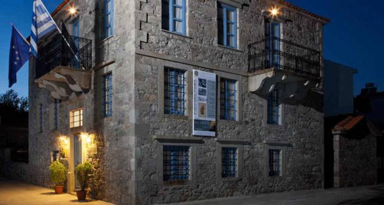 &Lambda;ή&mu;&nu;&omicron;&sigmaf;: Έ&kappa;&theta;&epsilon;&sigma;&eta; &Rho;ά&lambda;&lambda;&eta; &Kappa;&omicron;&psi;ί&delta;&eta; &sigma;&tau;&eta;&nu; &Pi;&iota;&nu;&alpha;&kappa;&omicron;&theta;ή&kappa;&eta; &Sigma;ύ&gamma;&chi;&rho;&omicron;&nu;&eta;&sigmaf; &Beta;&alpha;&lambda;&kappa;&alpha;&nu;&iota;&kappa;ή&sigmaf; &Tau;έ&chi;&nu;&eta;&sigmaf; &Kappa;&omicron;&nu;&tau;&iota;ά