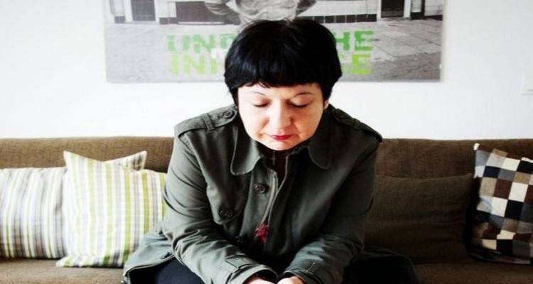 Το γράψιμο δεν είναι σπουδαιότερο από τη φροντίδα των παιδιών ή το μαγείρεμα