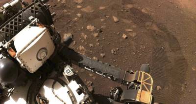 NASA: &Epsilon;&pi;&iota;&beta;&epsilon;&beta;&alpha;ί&omega;&sigma;&epsilon; ό&tau;&iota; &tau;&omicron; &rho;ό&beta;&epsilon;&rho; Perseverance &sigma;&upsilon;&nu;έ&lambda;&lambda;&epsilon;&xi;&epsilon; &tau;&omicron; &pi;&rho;ώ&tau;&omicron; &pi;έ&tau;&rho;&iota;&nu;&omicron; &delta;&epsilon;ί&gamma;&mu;&alpha; &alpha;&pi;ό &tau;&omicron;&nu; &Alpha;&rho;&eta;