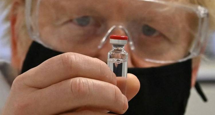 Βρετανία: Κρίσιμη για την κυβέρνηση η σημερινή ψηφοφορία στη Βουλή για τα περιοριστικά μέτρα Covid