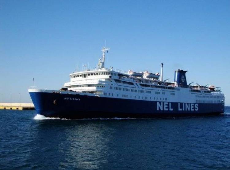 Hellenic Seaways &kappa;&alpha;&iota; BlueStar &theta;&epsilon;&alpha;&tau;έ&sigmaf;... &sigma;&tau;&eta; &laquo;&nu;&alpha;&upsilon;&mu;&alpha;&chi;ί&alpha;&raquo; &Nu;&Epsilon;&Lambda;-&Upsilon;&pi;&omicron;&upsilon;&rho;&gamma;&epsilon;ί&omicron;&upsilon;