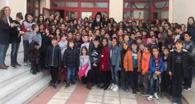 Κοντά στα παιδιά ο Μητροπολίτης Λήμνου (photos)