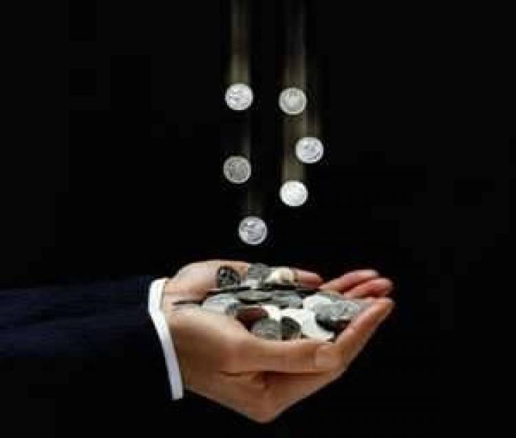 Επίδομα 500 ευρώ θα παίρνουν οι τρίτεκνες και πολύτεκνες οικογένειες