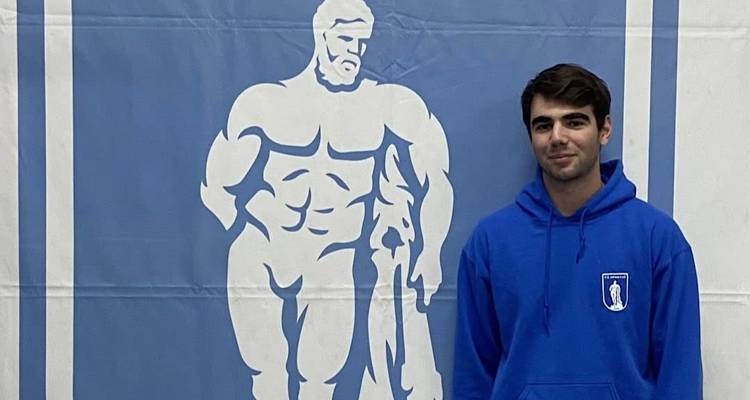 &Lambda;ή&mu;&nu;&omicron;&sigmaf;: &Omicron; &Chi;ά&rho;&eta;&sigmaf; &Mu;&omicron;&upsilon;&chi;&tau;ή&sigmaf; &alpha;&pi;ό &tau;&eta;&nu; &omicron;&mu;ά&delta;&alpha; &Sigma;&tau;ί&beta;&omicron;&upsilon; &tau;&eta;&sigmaf; &Alpha;.&Epsilon;.&Lambda; &sigma;&tau;&omicron;&nu; &Gamma;.&Sigma;. &Eta;&rho;&alpha;&kappa;&lambda;ή&sigmaf;