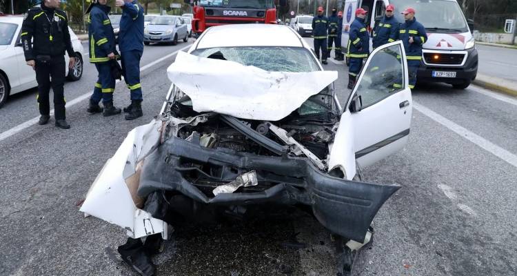 &Sigma;&omicron;&kappa; &mu;&epsilon; &tau;&omicron; &tau;&rho;&omicron;&chi;&alpha;ί&omicron; &sigma;&tau;&eta;&nu; &Kappa;&alpha;&tau;&epsilon;&chi;ά&kappa;&eta; ό&pi;&omicron;&upsilon; &xi;&epsilon;&kappa;&lambda;&eta;&rho;ί&sigma;&tau;&eta;&kappa;&epsilon; &omicron;&iota;&kappa;&omicron;&gamma;έ&nu;&epsilon;&iota;&alpha; -&Pi;ώ&sigmaf; έ&gamma;&iota;&nu;&epsilon;