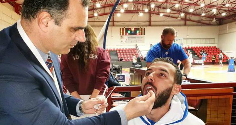 Δότης μυελού των οστών έγινε στη Λήμνο ο Βλάντο Γιάνκοβιτς (photo)