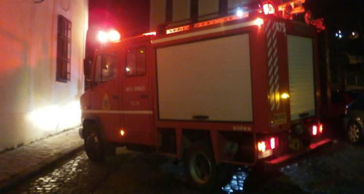 Λήμνος: Έπεσε δέντρο στα Τσιμάνδρια