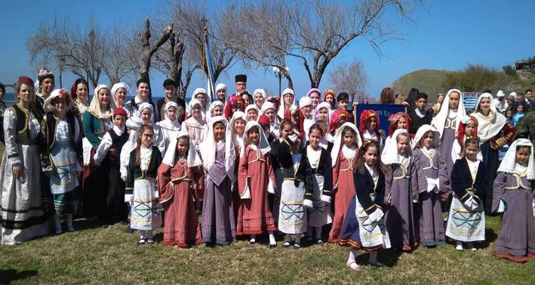 &Sigma;ή&mu;&epsilon;&rho;&alpha; &sigma;&tau;&omicron; &laquo;&Mu;&alpha;&rho;&omicron;ύ&lambda;&alpha;&raquo; &theta;&alpha; &laquo;&sigma;&tau;ή&sigma;&epsilon;&iota; &eta; &phi;ύ&sigma;&eta; &tau;&omicron;&nu; &chi;&omicron;&rho;ό&raquo; &mu;&epsilon; &tau;&omicron; &pi;&alpha;&iota;&delta;&iota;&kappa;ό &tau;&mu;ή&mu;&alpha; &tau;&omicron;&upsilon; &Lambda;&upsilon;&kappa;&epsilon;ί&omicron;&upsilon; &Epsilon;&lambda;&lambda;&eta;&nu;ί&delta;&omega;&nu; &Lambda;ή&mu;&nu;&omicron;&upsilon; (audio)