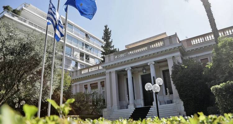 &laquo;&Tau;&omicron; &alpha;&phi;ή&gamma;&eta;&mu;&alpha; &pi;&epsilon;&rho;ί &sigma;&upsilon;&gamma;&kappa;ά&lambda;&upsilon;&psi;&eta;&sigmaf; έ&chi;&epsilon;&iota; &gamma;&kappa;&rho;&epsilon;&mu;&iota;&sigma;&tau;&epsilon;ί&raquo;, &epsilon;&kappa;&tau;&iota;&mu;&omicron;ύ&nu; &kappa;&upsilon;&beta;&epsilon;&rho;&nu;&eta;&tau;&iota;&kappa;ά &sigma;&tau;&epsilon;&lambda;έ&chi;&eta; -&Tau;&iota; &lambda;έ&nu;&epsilon; &gamma;&iota;&alpha; &Lambda;&alpha;&kappa;&alpha;&phi;ώ&sigma;&eta;, &Pi;&alpha;&pi;&alpha;&delta;&eta;&mu;&eta;&tau;&rho;ί&omicron;&upsilon;